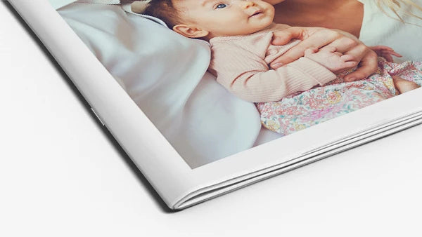 Fotolibro Booklet sottile con rilegatura a punto metallico