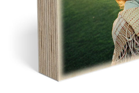 Stampa foto su legno in dettaglio